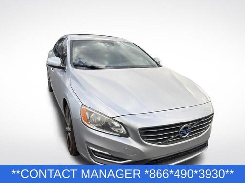 Bright Silver Metallic 2015 Volvo S60 T5 Premier