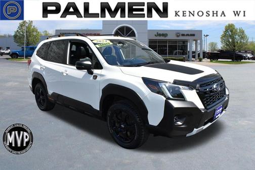 Crystal White Pearl 2024 Subaru Forester Wilderness