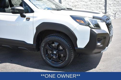 Crystal White Pearl 2024 Subaru Forester Wilderness