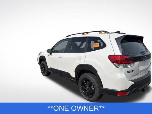 Crystal White Pearl 2024 Subaru Forester Wilderness