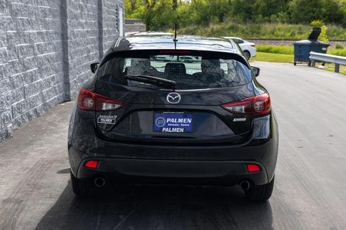 2016 Mazda Mazda3 i Sport