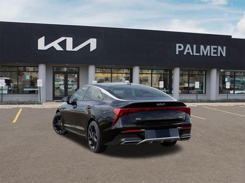2026 Kia K5 GT-Line