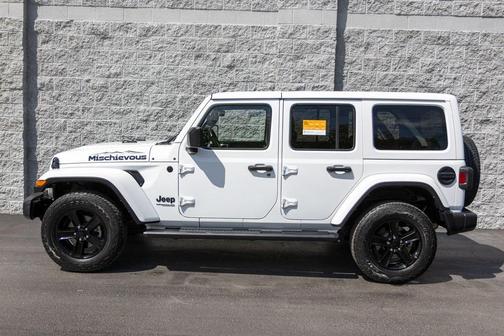 2021 Jeep Wrangler Unlimited Sahara Altitude