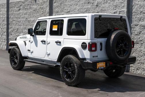 2021 Jeep Wrangler Unlimited Sahara Altitude