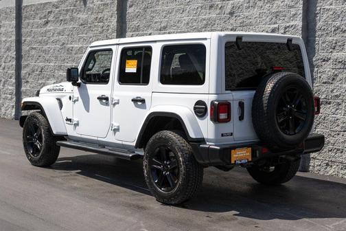 2021 Jeep Wrangler Unlimited Sahara Altitude