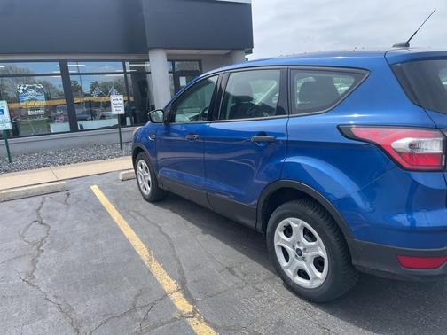 2017 Ford Escape S