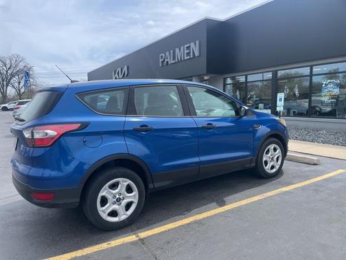 2017 Ford Escape S