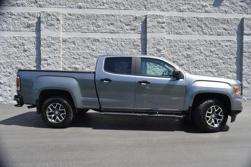 2022 GMC Canyon AT4 w/Cloth