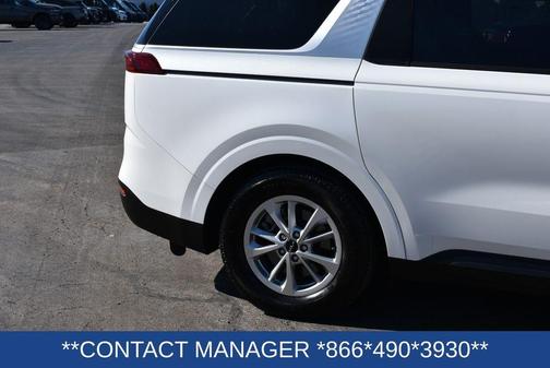 2024 Kia Carnival LX