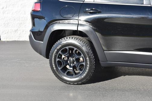 2022 Jeep Cherokee X