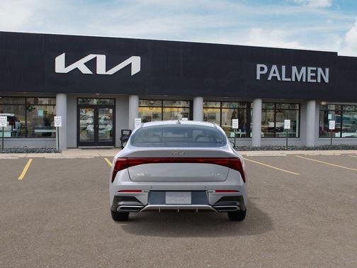 2025 Kia K5 GT-Line