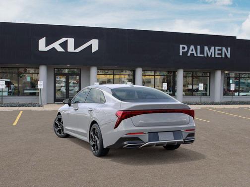 2025 Kia K5 GT-Line