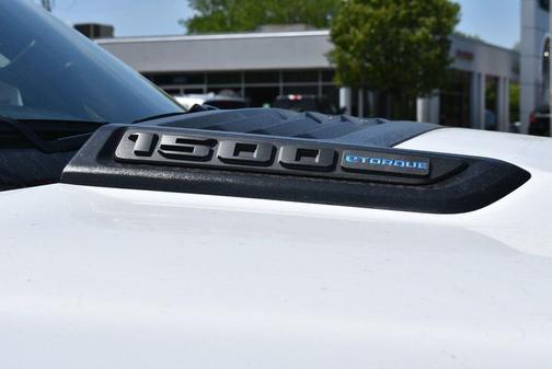 Bright White Clearcoat 2026 RAM 1500 Express