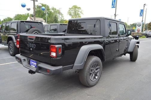 2025 Jeep Gladiator Sport