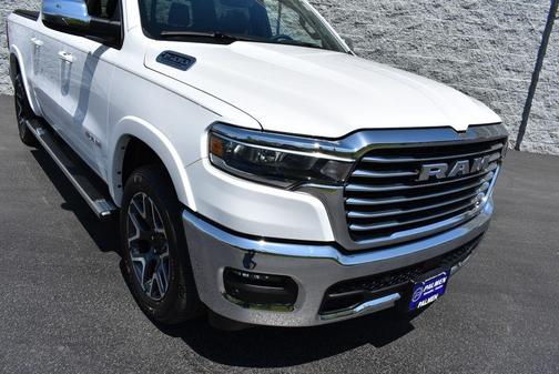 Bright White Clearcoat 2026 RAM 1500 Laramie