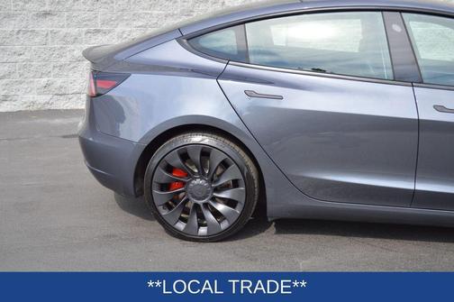 2023 Tesla Model 3 Performance