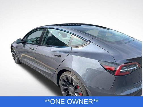 2023 Tesla Model 3 Performance