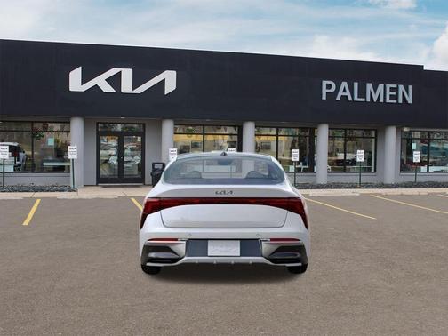2025 Kia K5 EX