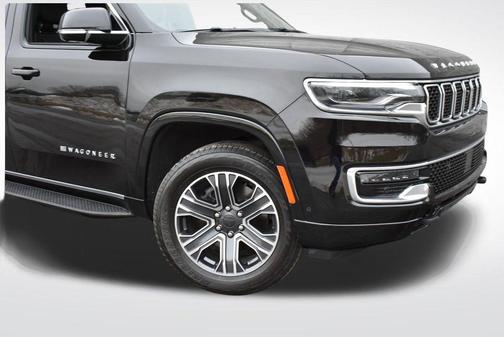 2024 Jeep Wagoneer Base