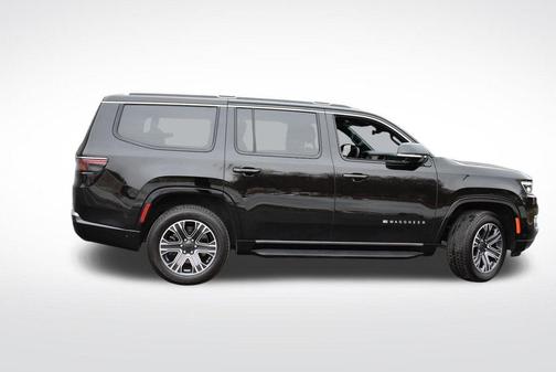 2024 Jeep Wagoneer Base