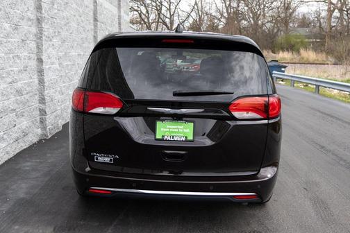 2018 Chrysler Pacifica Touring Plus