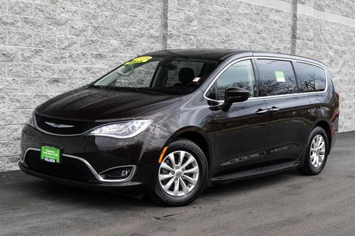 2018 Chrysler Pacifica Touring Plus