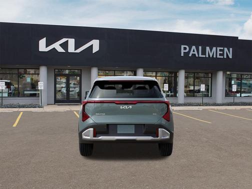 Green 2027 Kia Seltos S