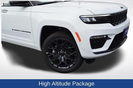 2025 Jeep Grand Cherokee Summit