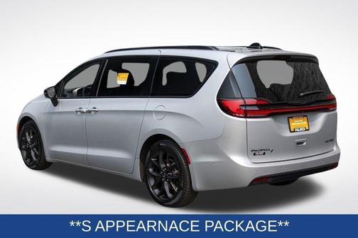 2024 Chrysler Pacifica Limited