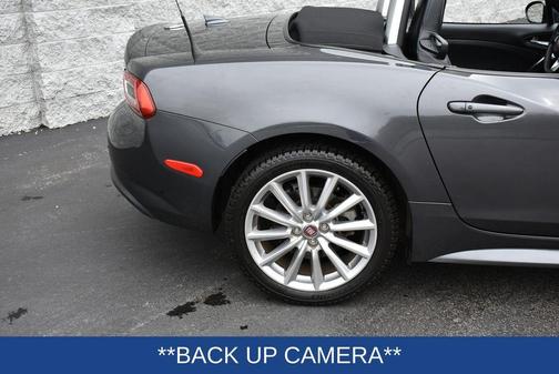 2019 FIAT 124 Spider Lusso