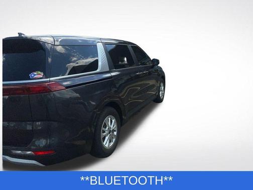 2022 Kia Carnival LXS