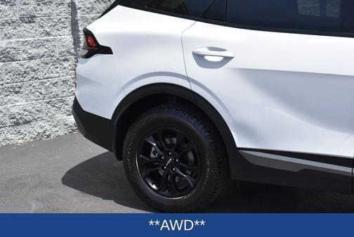 Glacier White Pearl 2023 Kia Sportage X-Pro Prestige