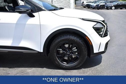 Glacier White Pearl 2023 Kia Sportage X-Pro Prestige