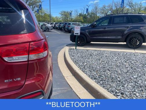2017 Kia Sorento EX