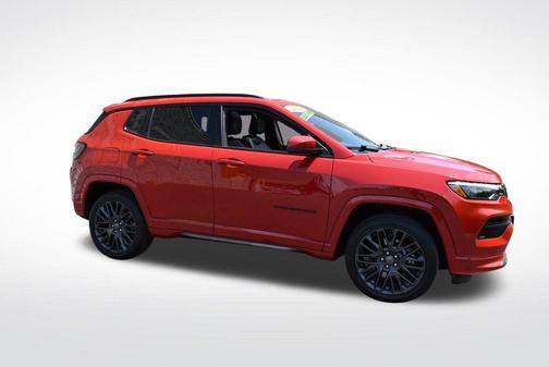 Redline Pearlcoat 2023 Jeep Compass (RED) Edition
