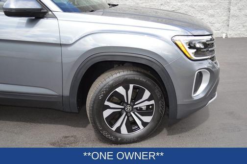 2024 Volkswagen Atlas 2.0T SE