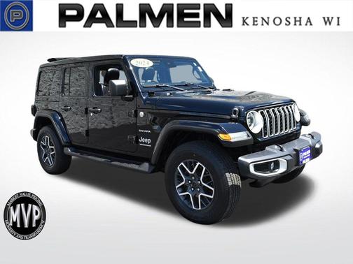 Black Clearcoat 2024 Jeep Wrangler Sahara