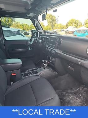 2021 Jeep Gladiator Sport