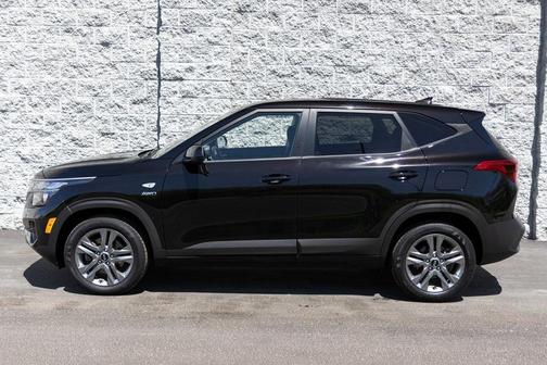 2021 Kia Seltos LX
