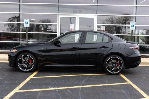 2024 Alfa Romeo Giulia Veloce