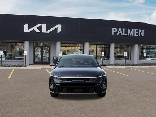 Aurora Black Pearl 2026 Kia K4 GT-LINE