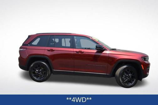 2024 Jeep Grand Cherokee Laredo