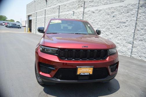 2024 Jeep Grand Cherokee Laredo