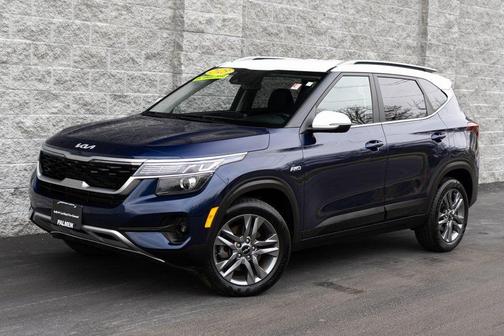 2023 Kia Seltos S