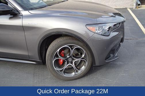 2025 Alfa Romeo Stelvio 