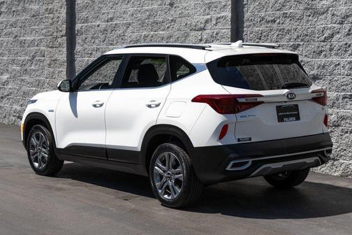 2021 Kia Seltos S