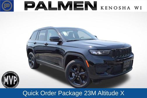 2025 Jeep Grand Cherokee Laredo