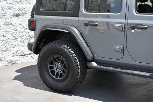 Sting Gray Clearcoat 2023 Jeep Wrangler Sport