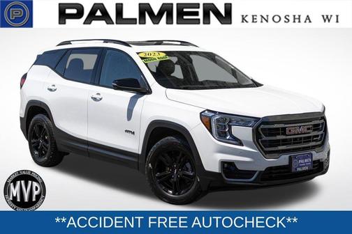 2023 GMC Terrain AT4