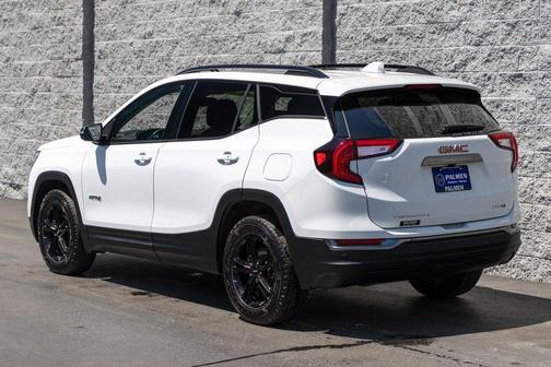 2023 GMC Terrain AT4